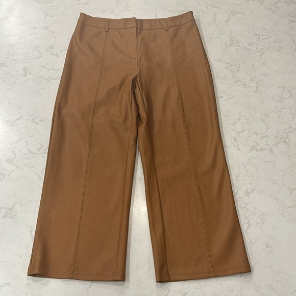 7 For All Mankind Faux Leather Wide Leg Cropped Pants Saddle Tan Size L - Picture 16 of 16